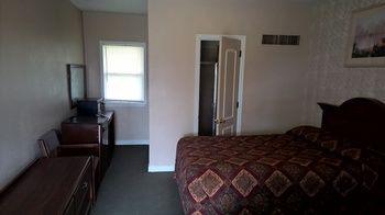 Marshalltown Colonial Motel מראה חיצוני תמונה